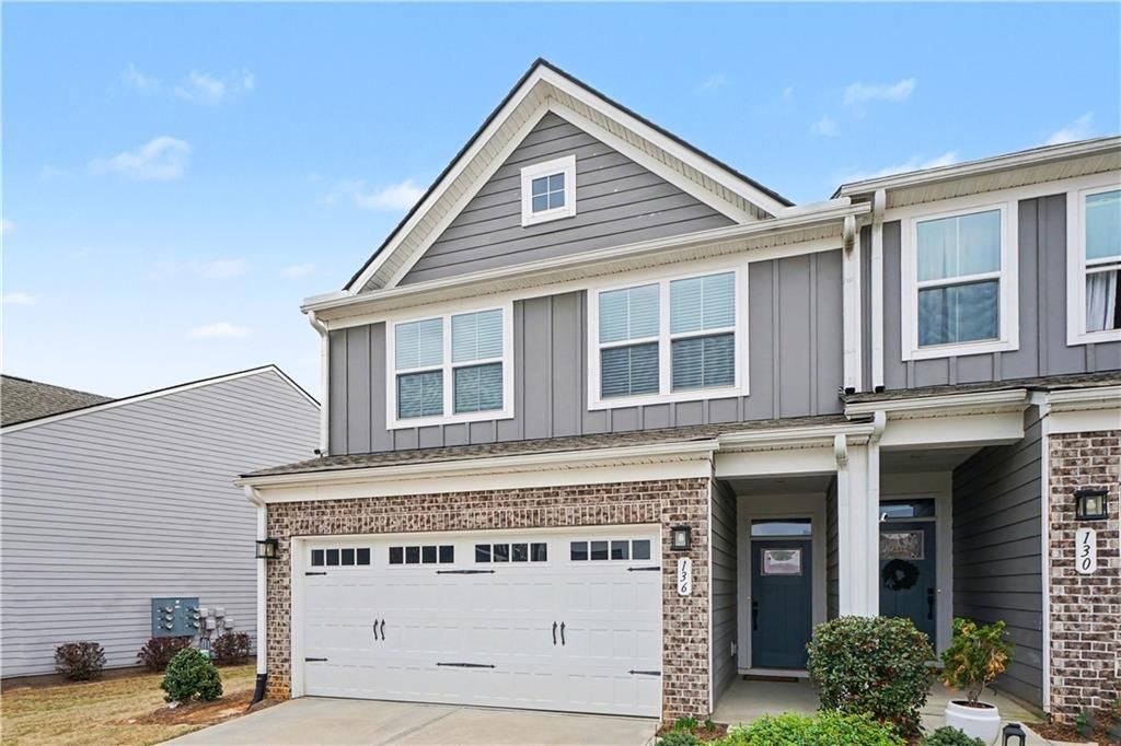 136 Salt Lake Lane, Hoschton, GA 30548