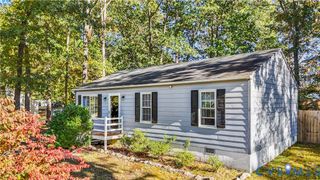 5031 Cedarbend Ln, Chesterfield, VA 23237