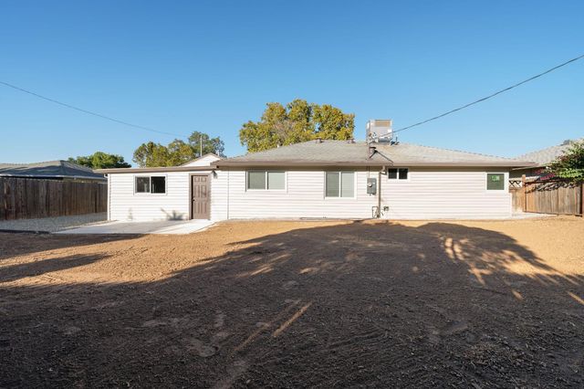 6429 Grattan Way, North Highlands, CA 95660