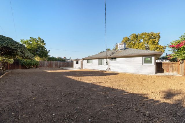6429 Grattan Way, North Highlands, CA 95660