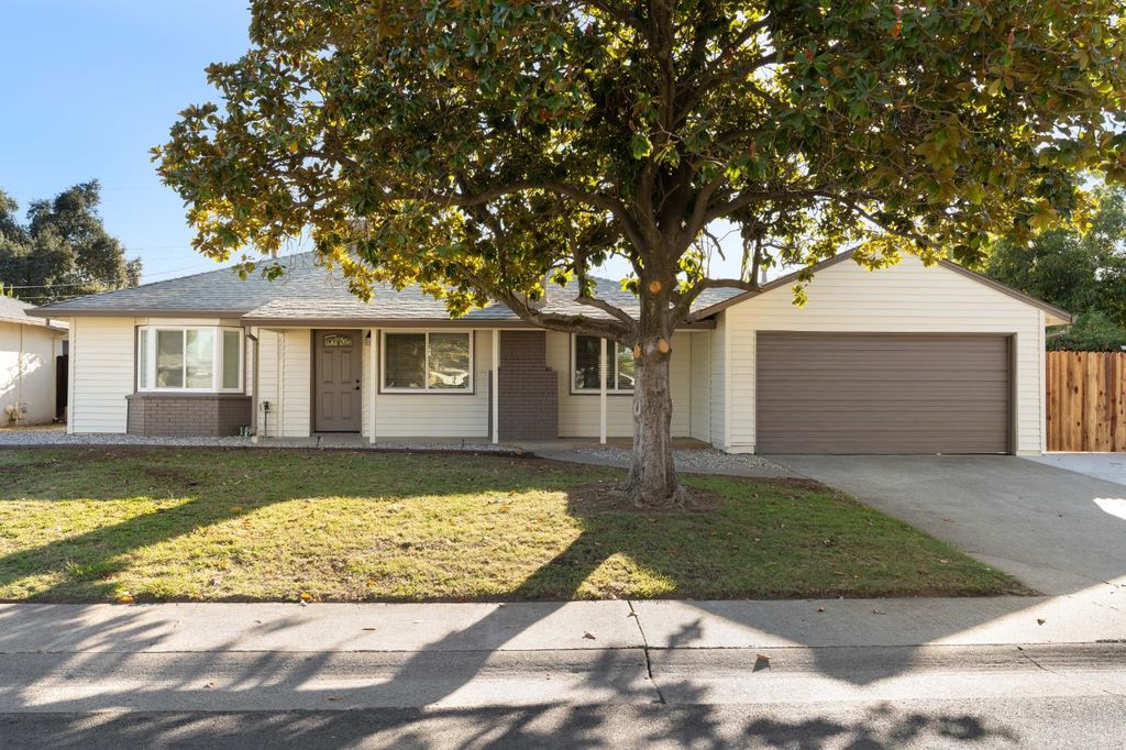 6429 Grattan Way, North Highlands, CA 95660