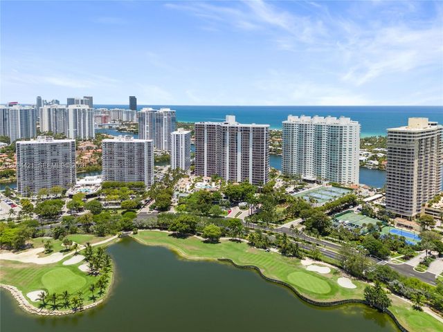 20281 E Country Club Drive 403, Aventura, FL 33180