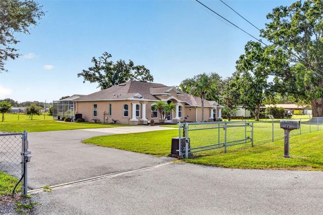 3412 WOLFE ROAD, Zephyrhills, FL 33541