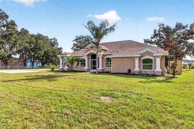 3412 WOLFE ROAD, Zephyrhills, FL 33541