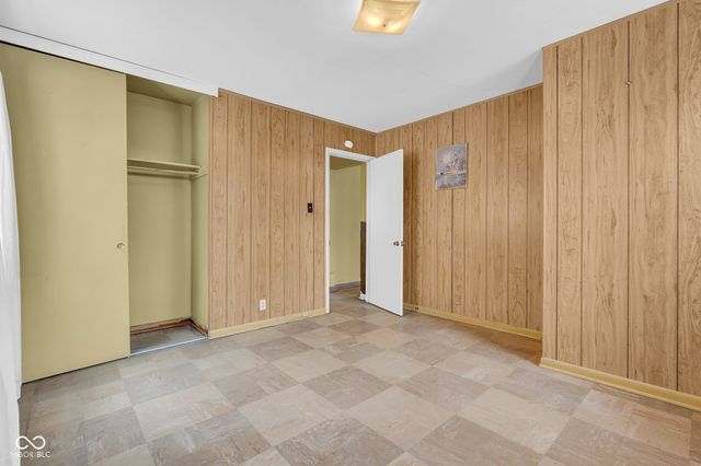 2808 Sangster Avenue, Indianapolis, IN 46218