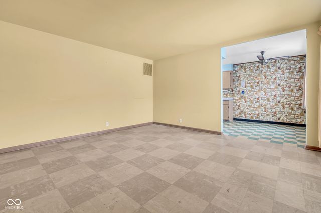 2808 Sangster Avenue, Indianapolis, IN 46218