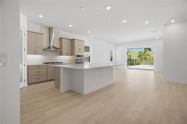 16114 VOLTERRA POINT, Bella Collina, FL 34756