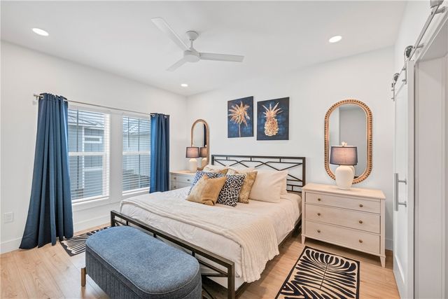 901 Ninth St 13, Port Aransas, TX 78373