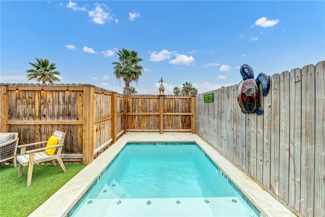 901 Ninth St 13, Port Aransas, TX 78373