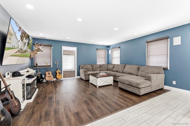 448 Bondie Street, Wyandotte, MI 48192