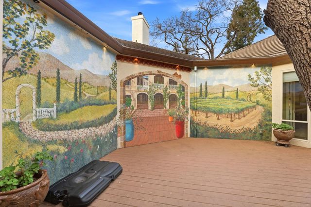 2612 Arboreta Ct, Carmichael, CA 95608