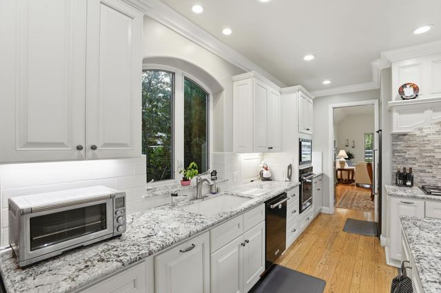 2612 Arboreta Ct, Carmichael, CA 95608