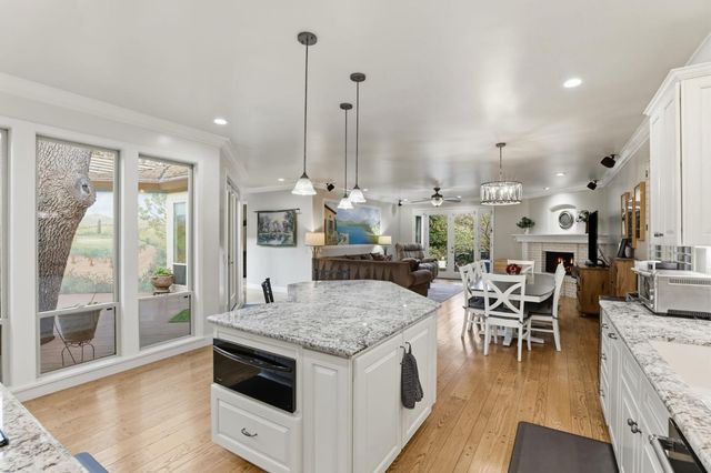 2612 Arboreta Ct, Carmichael, CA 95608