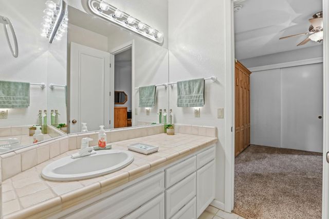 2612 Arboreta Ct, Carmichael, CA 95608