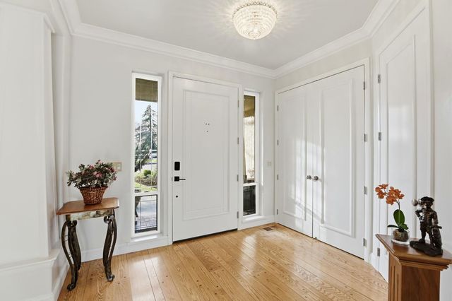 2612 Arboreta Ct, Carmichael, CA 95608