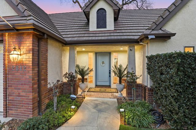 2612 Arboreta Ct, Carmichael, CA 95608