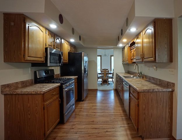 6924 CODY Lane, Rockford, IL 61107
