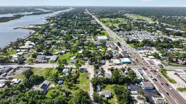 114 E Park Avenue, Edgewater, FL 32132