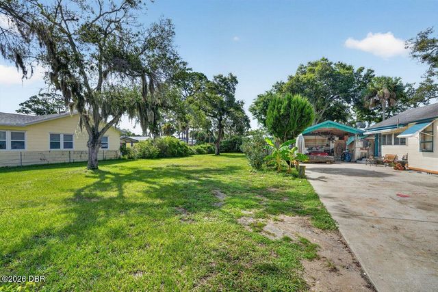 114 E Park Avenue, Edgewater, FL 32132