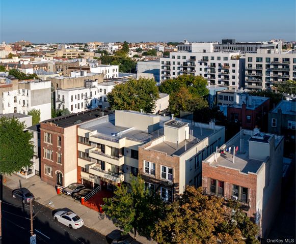 34-35 33rd Street, Astoria, NY 11106