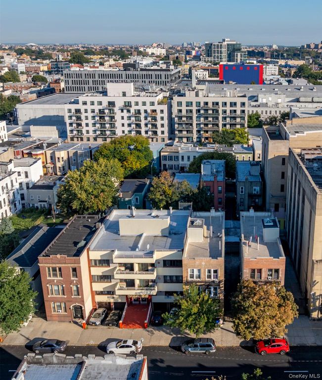 34-35 33rd Street, Astoria, NY 11106