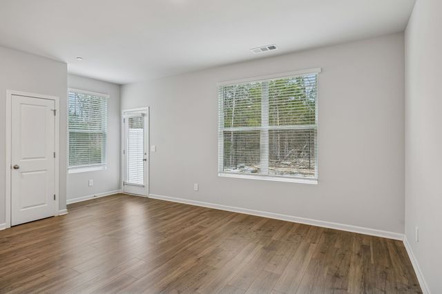 174 Mackenzie Way, Lewisburg, TN 37091