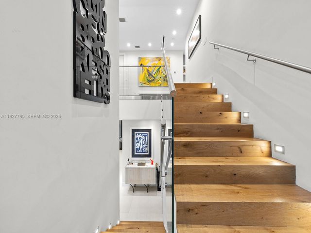 1760 Chucunantah Rd, Miami, FL 33133