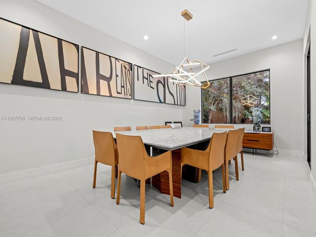 1760 Chucunantah Rd, Miami, FL 33133