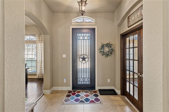 2006 Spring Creek Drive, Midlothian, TX 76065