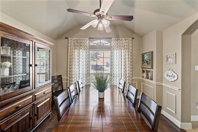 2006 Spring Creek Drive, Midlothian, TX 76065