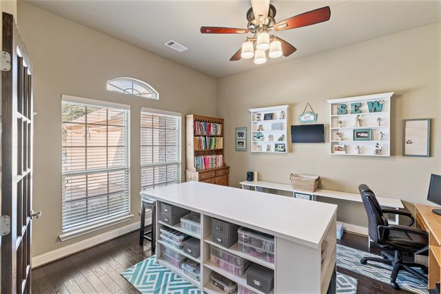 2006 Spring Creek Drive, Midlothian, TX 76065