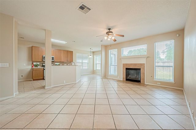 19718 Wren Forest Ln, Houston, TX 77084