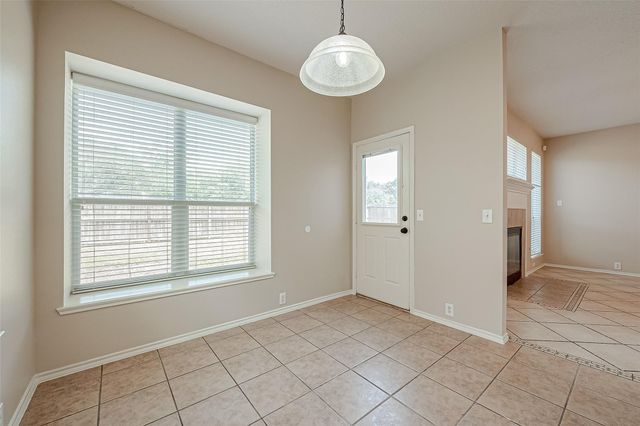 19718 Wren Forest Ln, Houston, TX 77084