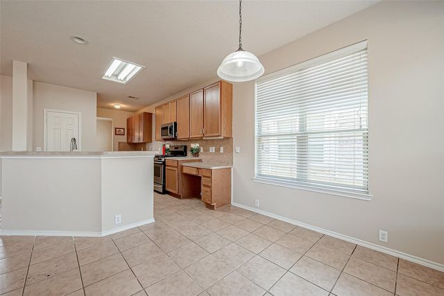 19718 Wren Forest Ln, Houston, TX 77084