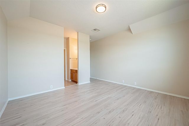 19718 Wren Forest Ln, Houston, TX 77084