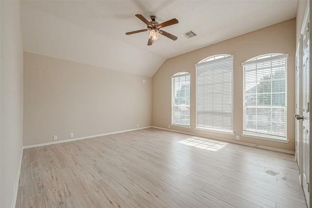 19718 Wren Forest Ln, Houston, TX 77084