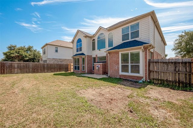19718 Wren Forest Ln, Houston, TX 77084