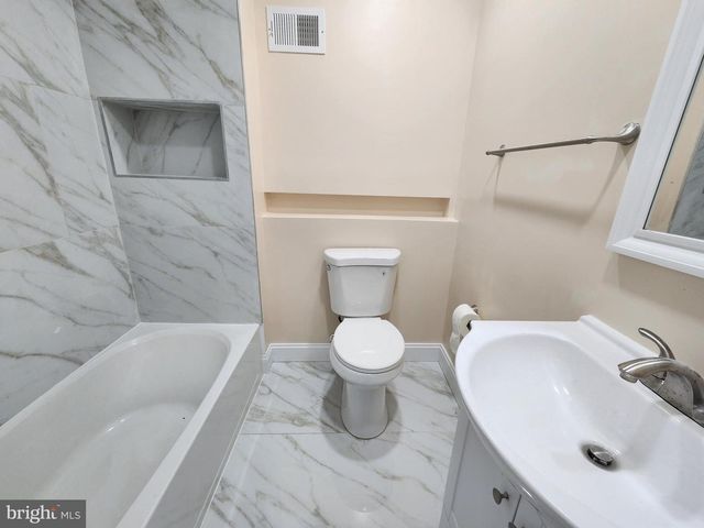1620 NORMAL, Baltimore, MD 21213