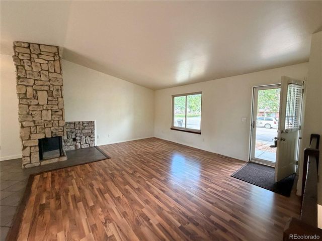 3815 S Pitkin Cir, Aurora, CO 80013