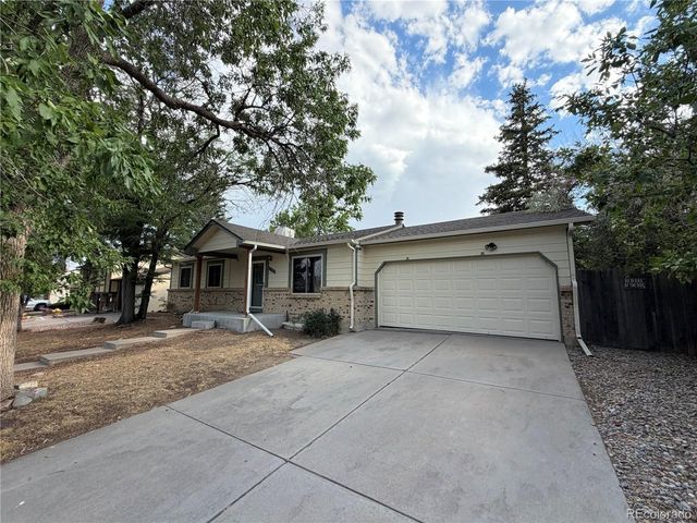 3815 S Pitkin Cir, Aurora, CO 80013