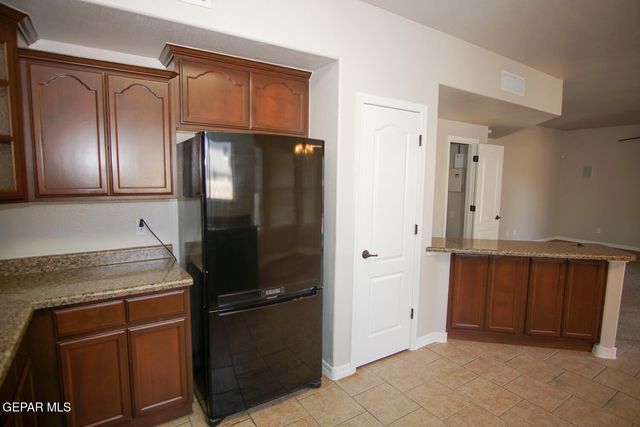 14373 Coyote Trail Drive, El Paso, TX 79938