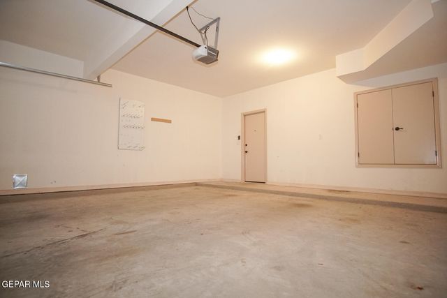 14373 Coyote Trail Drive, El Paso, TX 79938