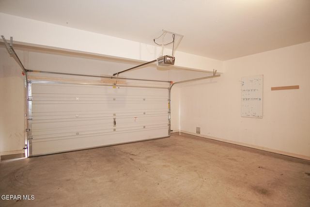 14373 Coyote Trail Drive, El Paso, TX 79938