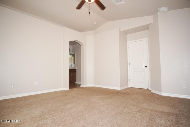 14373 Coyote Trail Drive, El Paso, TX 79938