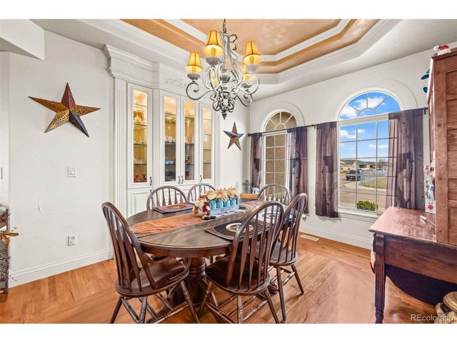 1598 Carriage Dr, Eaton, CO 80615