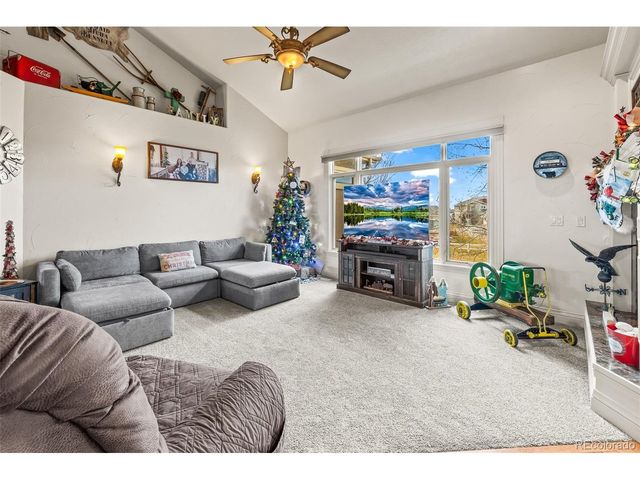 1598 Carriage Dr, Eaton, CO 80615