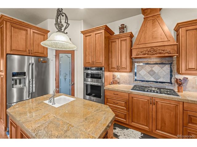 1598 Carriage Dr, Eaton, CO 80615