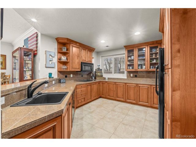 1598 Carriage Dr, Eaton, CO 80615