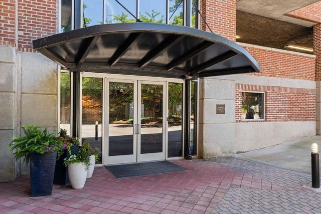 3235 Roswell Road NE 604, Atlanta, GA 30305