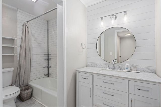 244 Triumph Drive NW, Atlanta, GA 30327